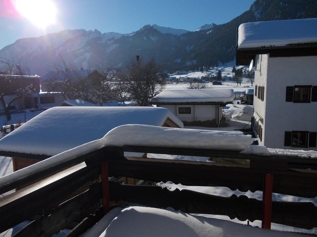 Haus Antlinger Apartment Reutte Cameră foto