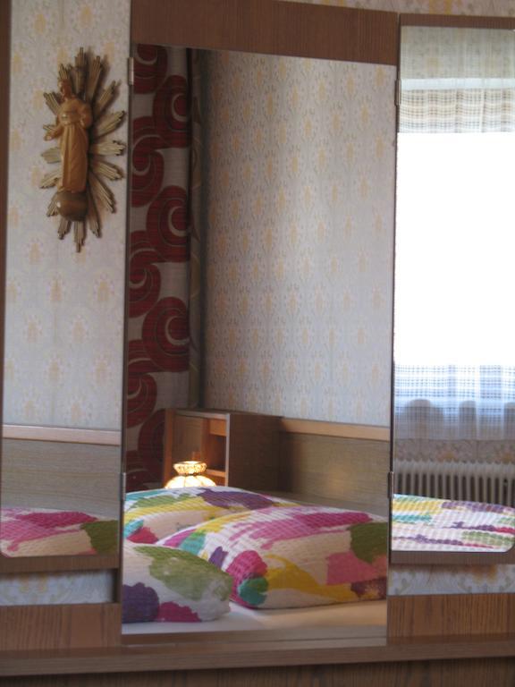 Haus Antlinger Apartment Reutte Cameră foto