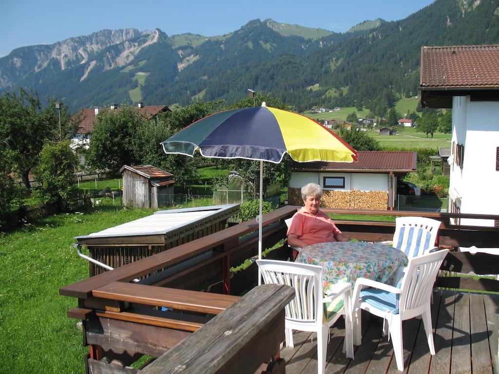 Haus Antlinger Apartment Reutte Cameră foto